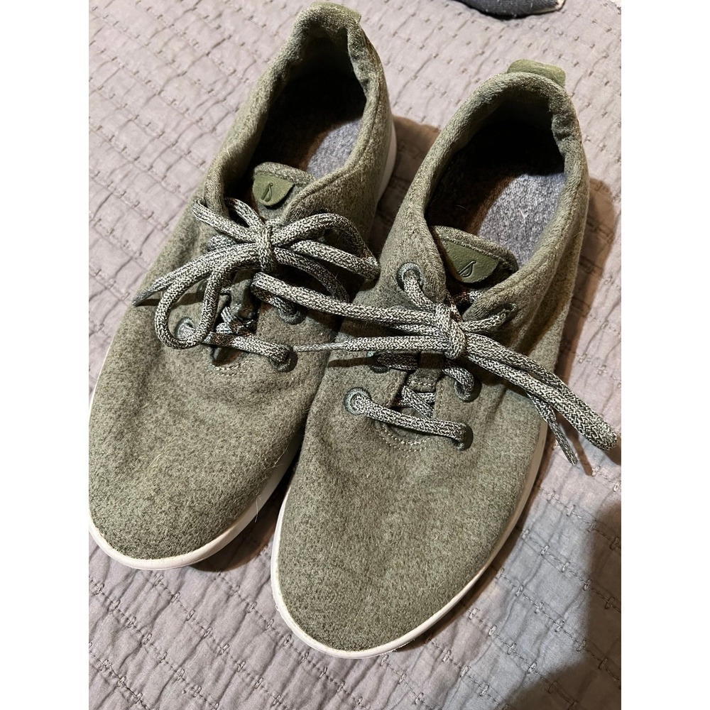 Allbirds Green Wool Runner sneakers women sz 9